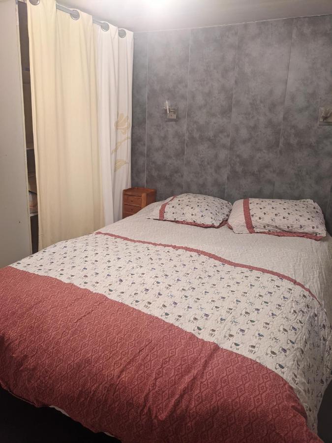 Mobile Home Situe Au Coeur Du Lac Blangy-le-Chateau Ngoại thất bức ảnh